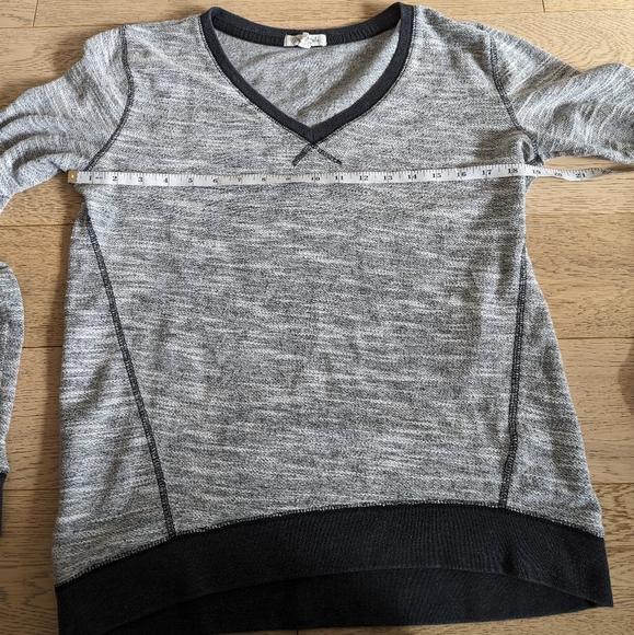 Aeropostale grey sweatshirt, size medium - Picture 6 of 7